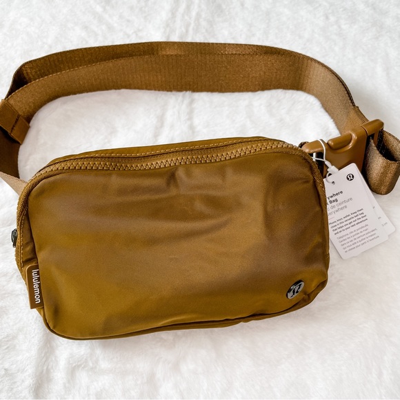 lululemon athletica Bags Nwt Lululemon Everywhere Belt Bag Burnt